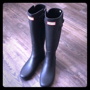 Women’s Refined Slim Fit Hunter Tall Boots Sz 9